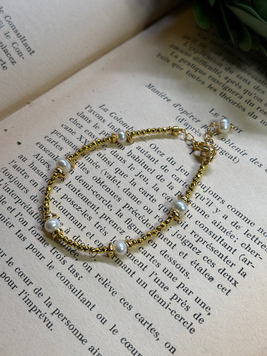 Golden Clip Bracelet