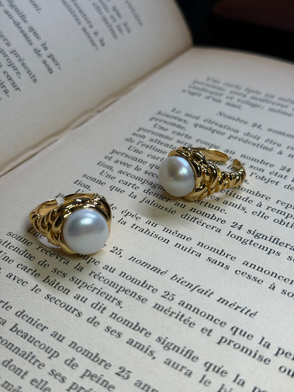 Nest Pearl Ring