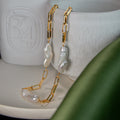 Stick Baroque Short Chain Necklace